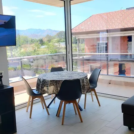 Recanati Chic -la Maison De La Madame * Giardini Naxos