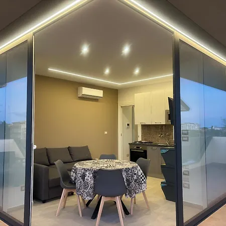 Recanati Chic -la Maison De La Madame Apartman Giardini Naxos