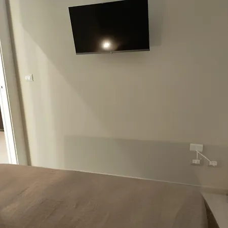 Recanati Chic -la Maison De La Madame Appartamento Giardini Naxos