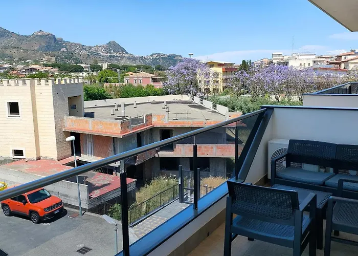 Recanati Chic -la Maison De La Madame